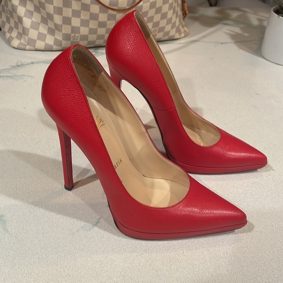 Authentic Christian Louboutin Pigalle Plato - Size 38 - Picture 3 of 14
